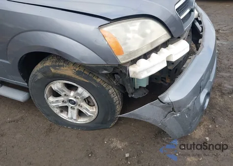 2005 Kia Sorento Ex/Lx z USA, uszkodzony, nr VIN KNDJD733455391445